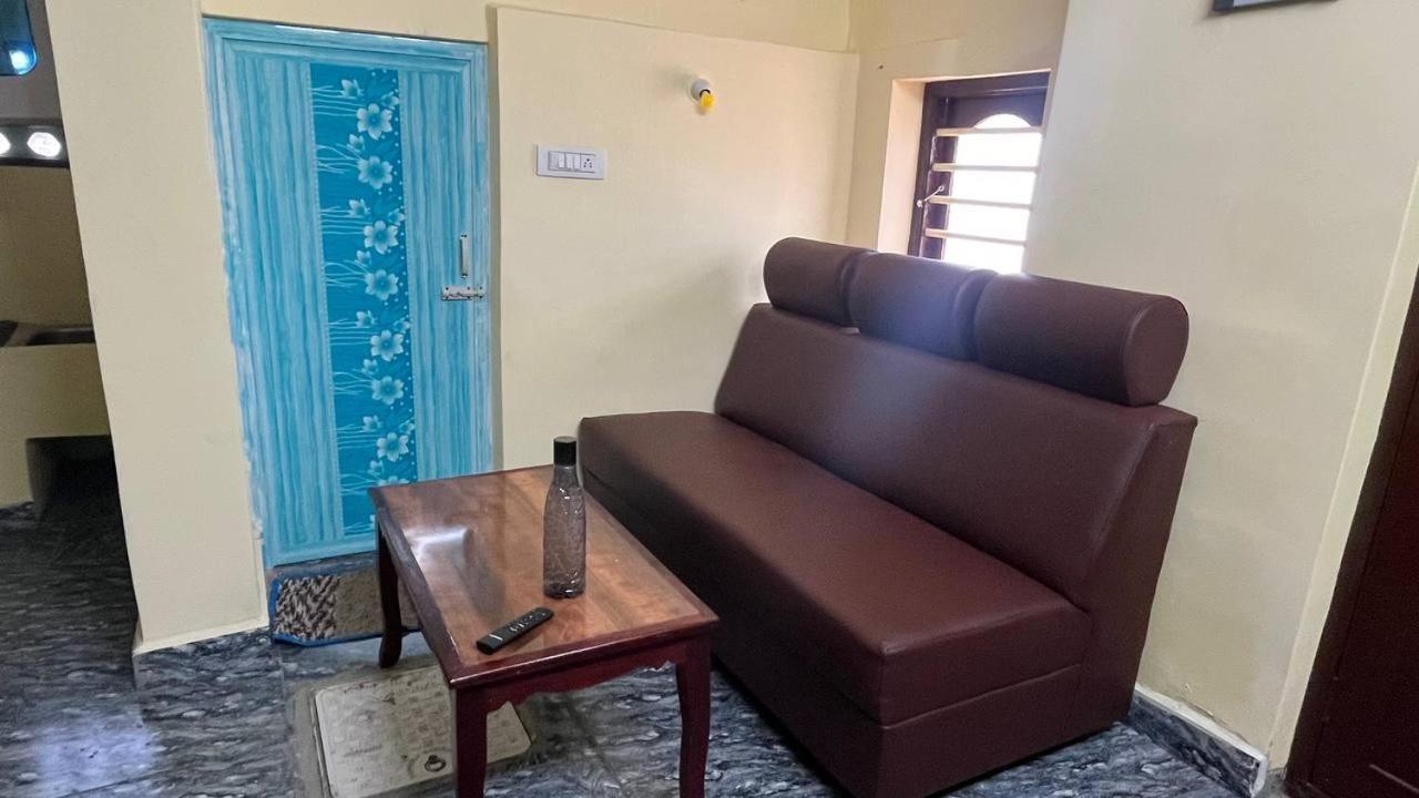 Coral Bay Beach House 1Bhk بونديتْشيري المظهر الخارجي الصورة